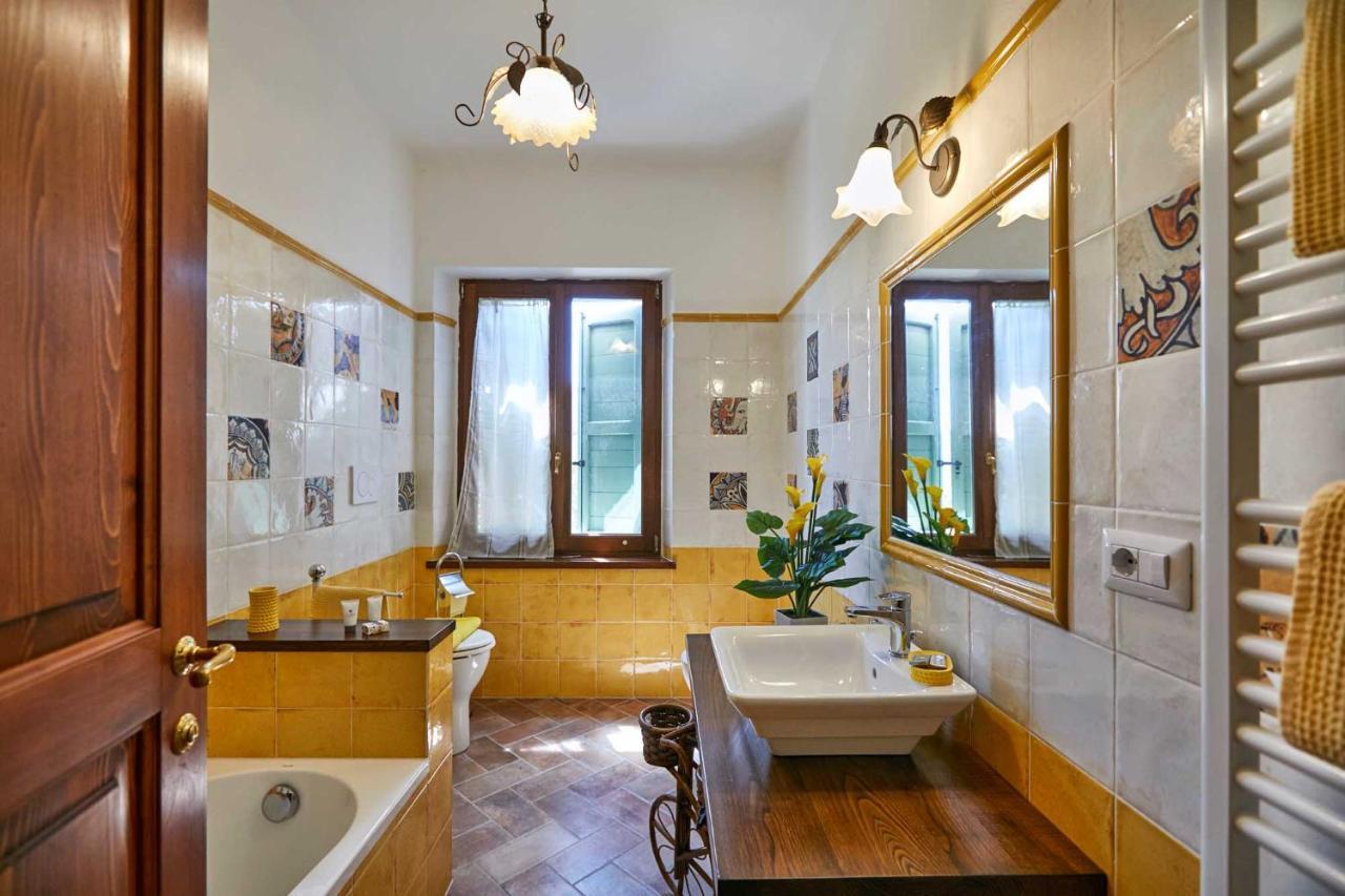 Agriturismo Montecrespini Saturnia Exteriér fotografie