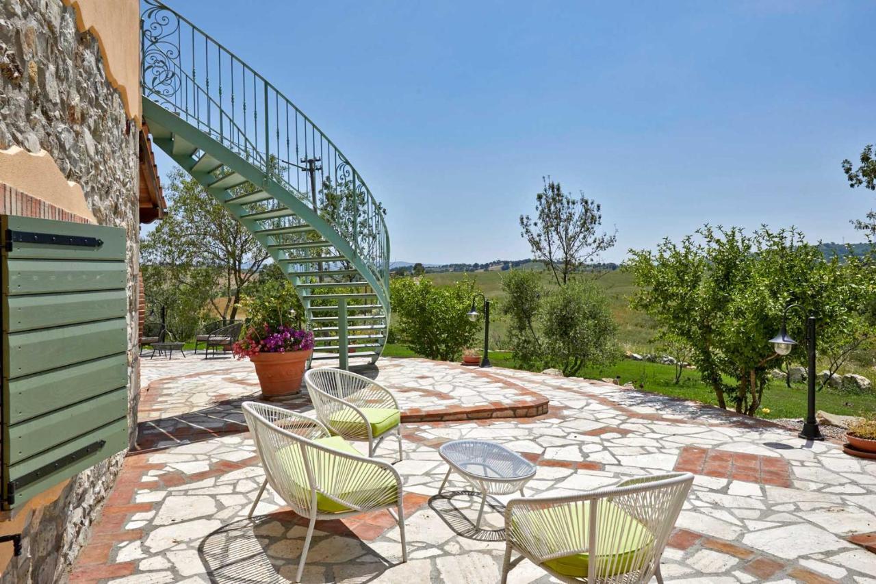Agriturismo Montecrespini Saturnia Exteriér fotografie